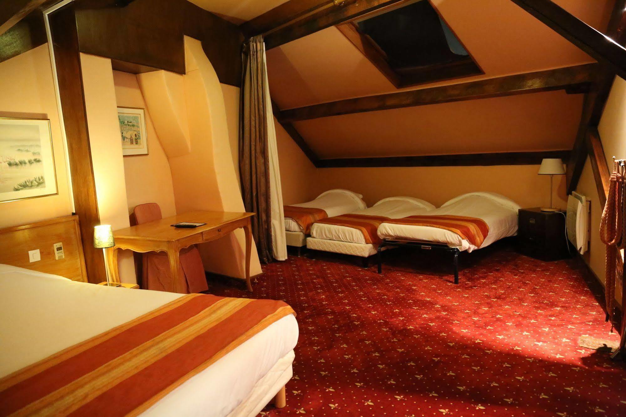 Hotel Princesse Isabelle Puteaux Eksteriør billede