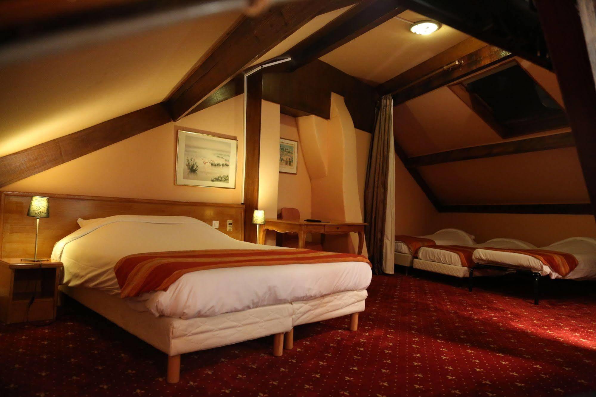 Hotel Princesse Isabelle Puteaux Eksteriør billede