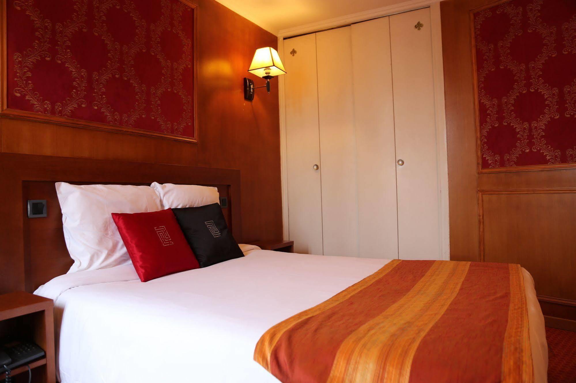 Hotel Princesse Isabelle Puteaux Eksteriør billede
